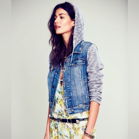 EUC Free People Denim Hooded Jacket- Size M - Picture 1 of 5